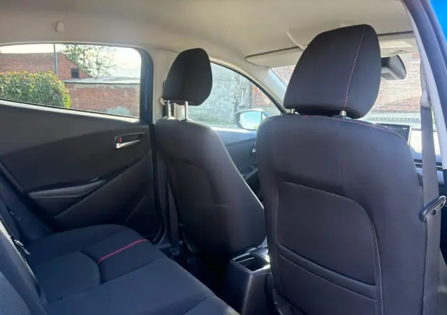 MAZDA 2 SKYACTIV-D 105 Exclusive-Line