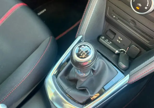 MAZDA 2 SKYACTIV-D 105 Exclusive-Line