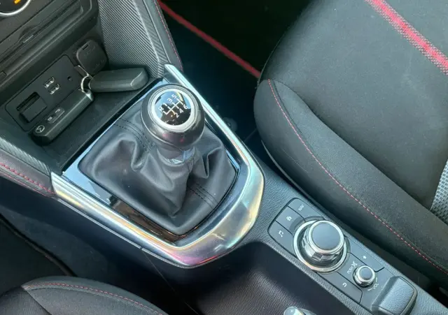 MAZDA 2 SKYACTIV-D 105 Exclusive-Line