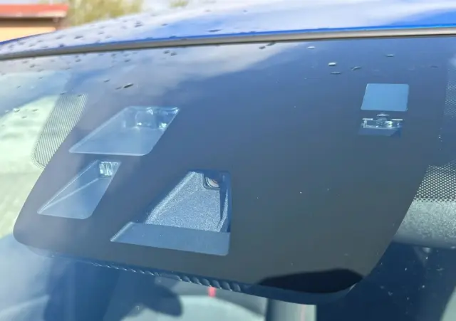 MAZDA 2 SKYACTIV-D 105 Exclusive-Line