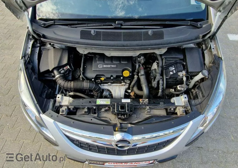 OPEL Zafira 