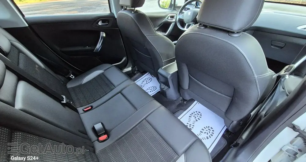 PEUGEOT 2008 1.6 BlueHDi Allure