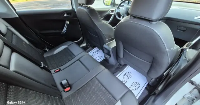 PEUGEOT 2008 1.6 BlueHDi Allure