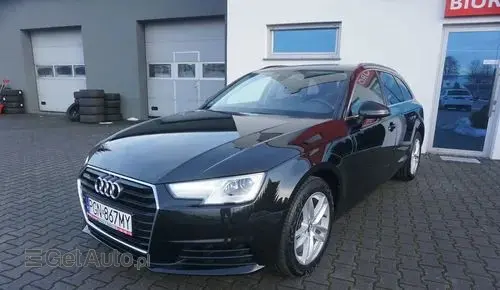 AUDI A4 