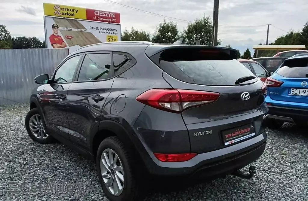 HYUNDAI Tucson 