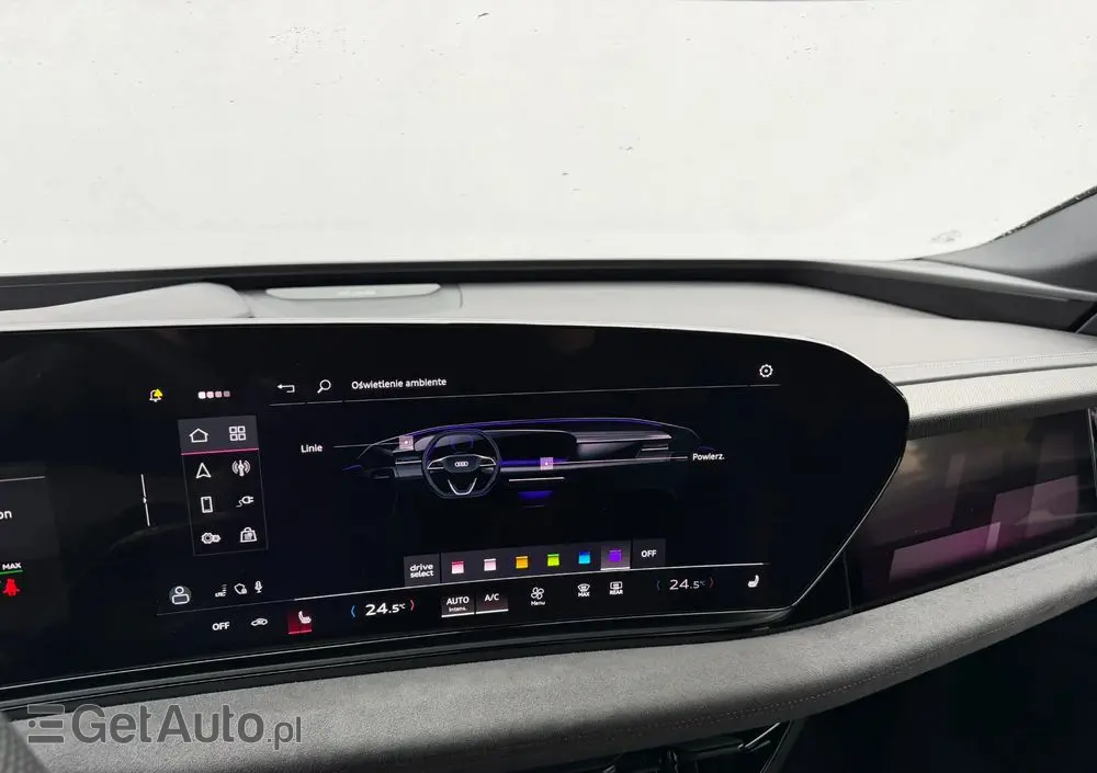 AUDI S6 Avant e-tron 