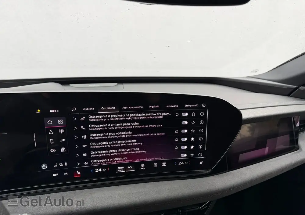 AUDI S6 Avant e-tron 