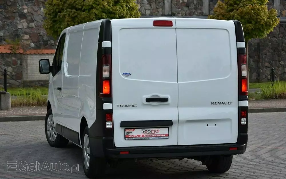 RENAULT Trafic 