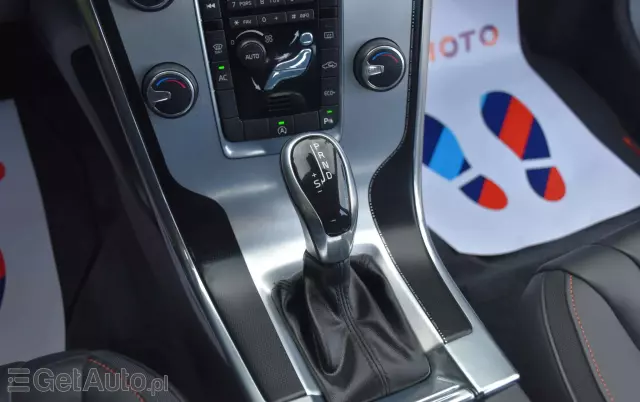 VOLVO XC 60 D3 Geartronic Ocean Race