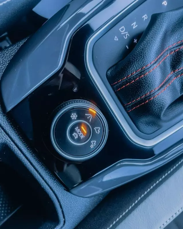 VOLKSWAGEN T-Roc 2.0 TSI 4Motion Premium DSG