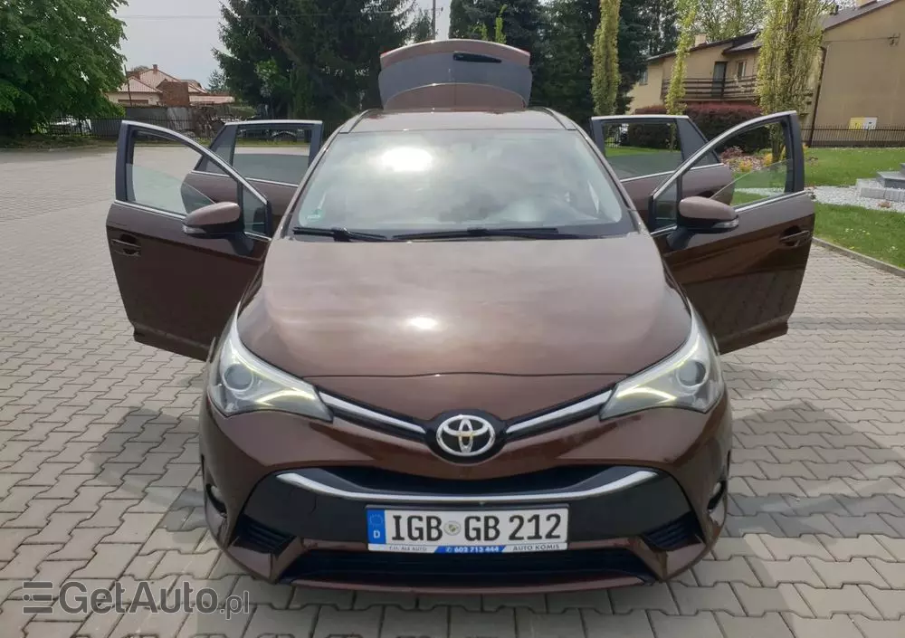 TOYOTA Avensis Touring Sports 2.0 D-4D Business Edition