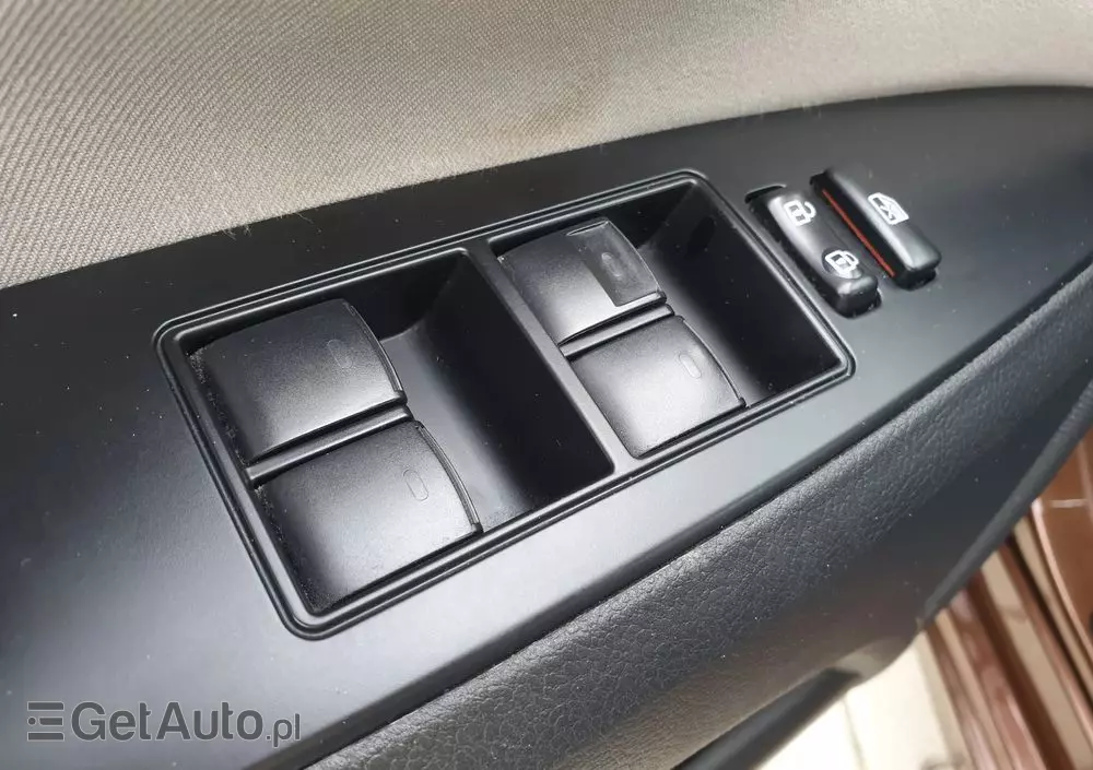 TOYOTA Avensis Touring Sports 2.0 D-4D Business Edition