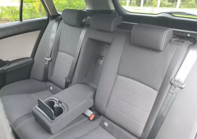 TOYOTA Avensis Touring Sports 2.0 D-4D Business Edition