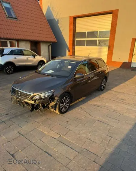 PEUGEOT 308 PureTech 130 Stop & Start Allure