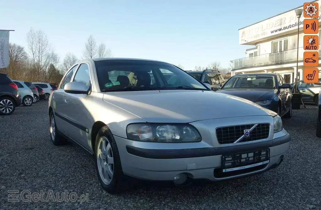 VOLVO S60 