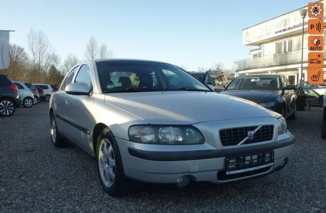 VOLVO S60 