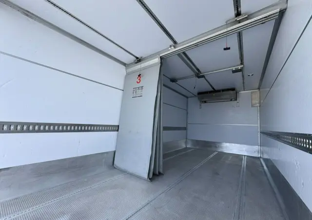 IVECO Daily 72C21 Mroźnia HI-MATIC Ściana Grodziowa Multitemperatura 