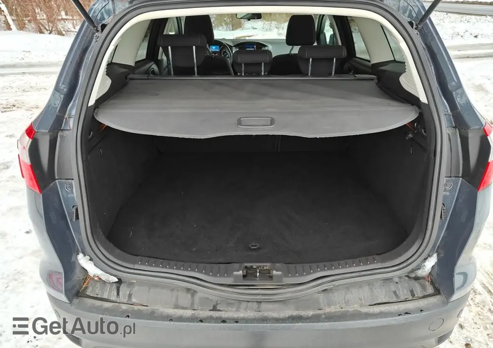 FORD Focus SW Ver-1-0-ecoboost-start--stopp--system-champions-edition