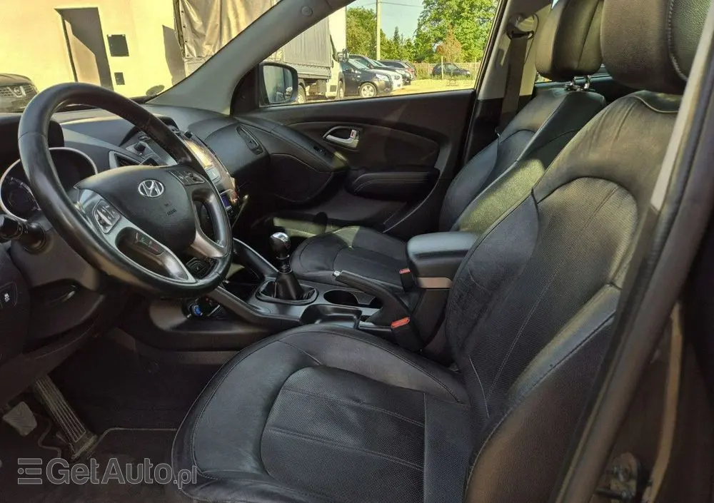 HYUNDAI Ix35 