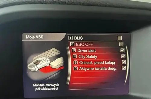 VOLVO V60 Cross Country 