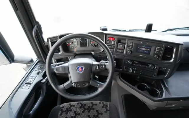 SCANIA R 450  / RETARDER / HYDRAULIKA / KLIMATYZACJA POSTOJOWA / ALUFELGI 