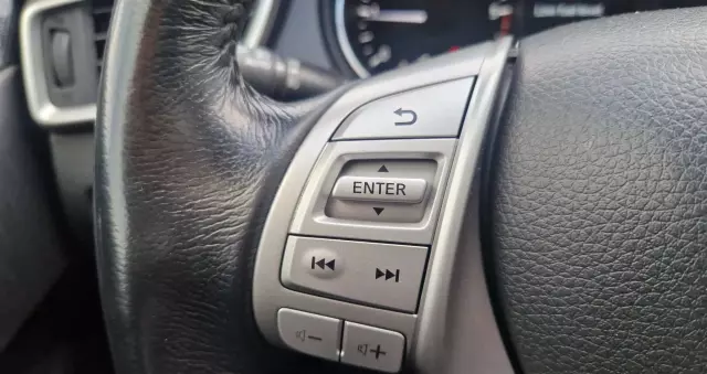 NISSAN X-Trail 1.6 DCi Tekna 2WD EU6