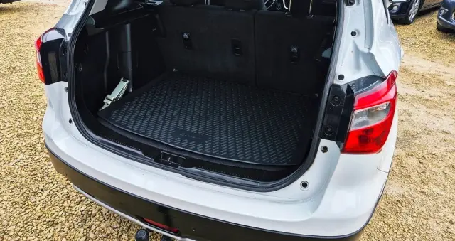 SUZUKI SX4 S-Cross 1.6 VVT 4x2 limited+