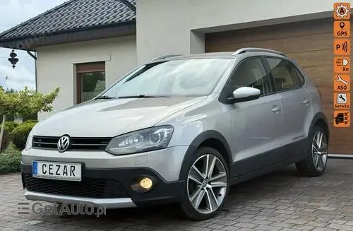 VOLKSWAGEN Polo Cross 