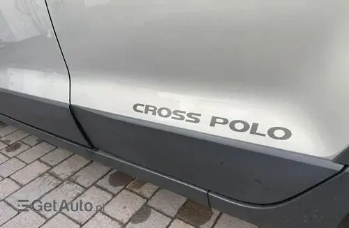 VOLKSWAGEN Polo Cross 