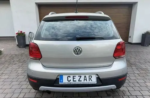 VOLKSWAGEN Polo Cross 