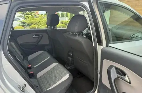 VOLKSWAGEN Polo Cross 