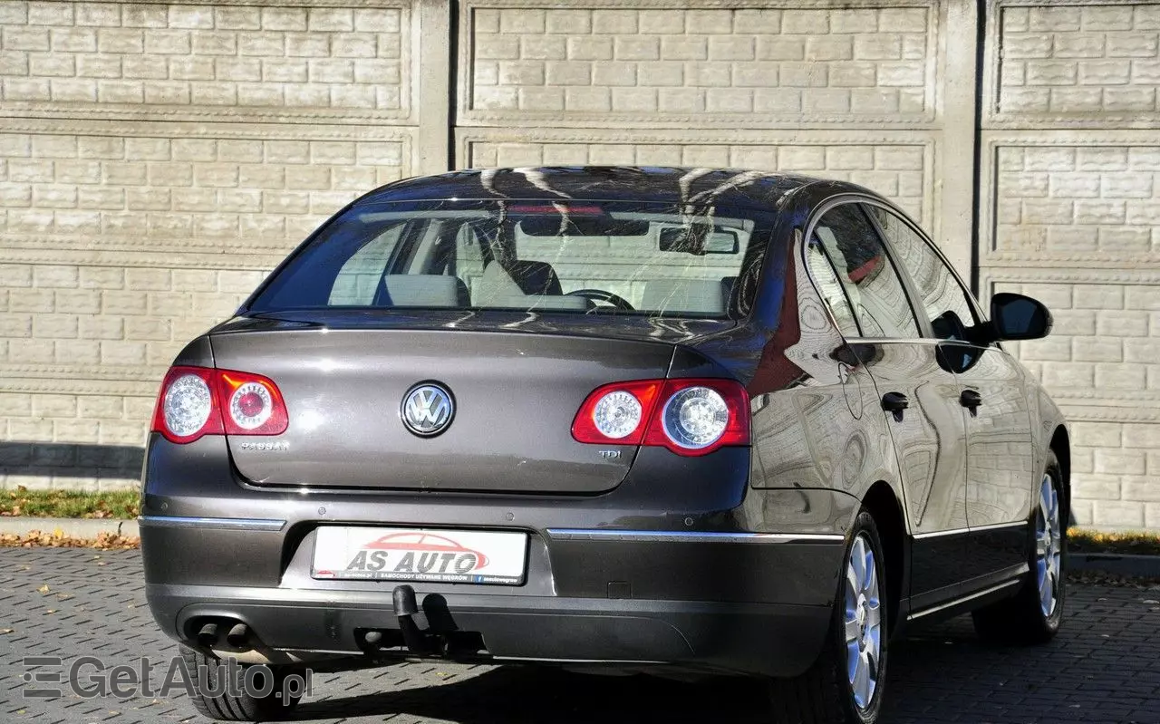 VOLKSWAGEN Passat 1.9 TDI Comfortline