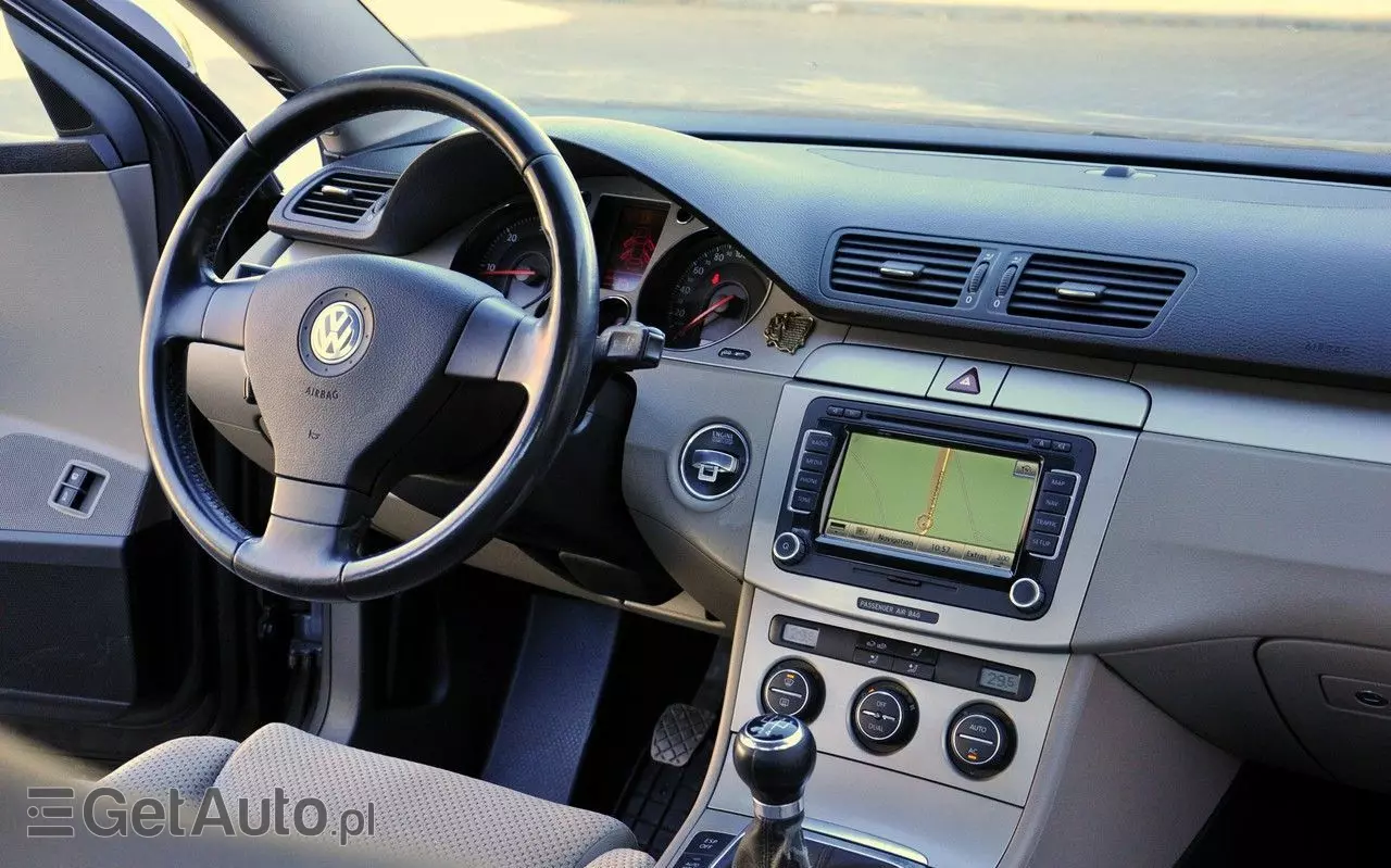 VOLKSWAGEN Passat 1.9 TDI Comfortline