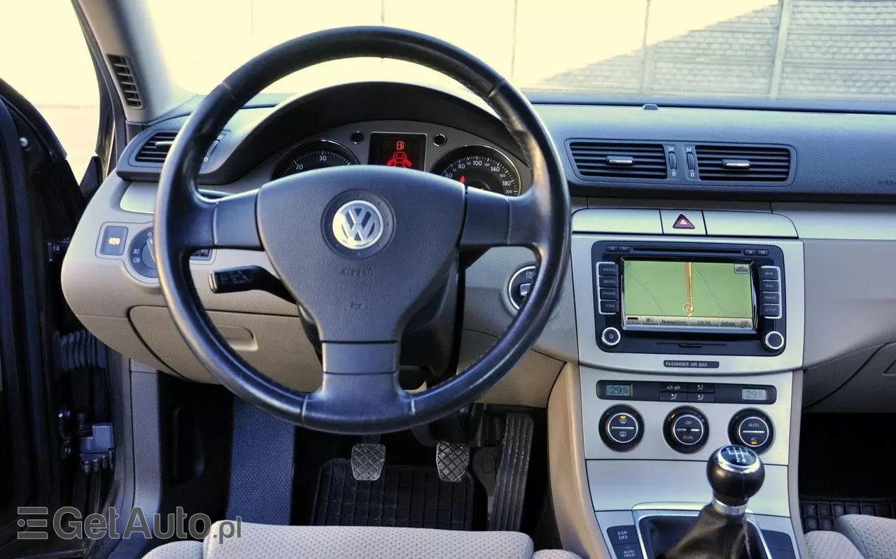 VOLKSWAGEN Passat 1.9 TDI Comfortline