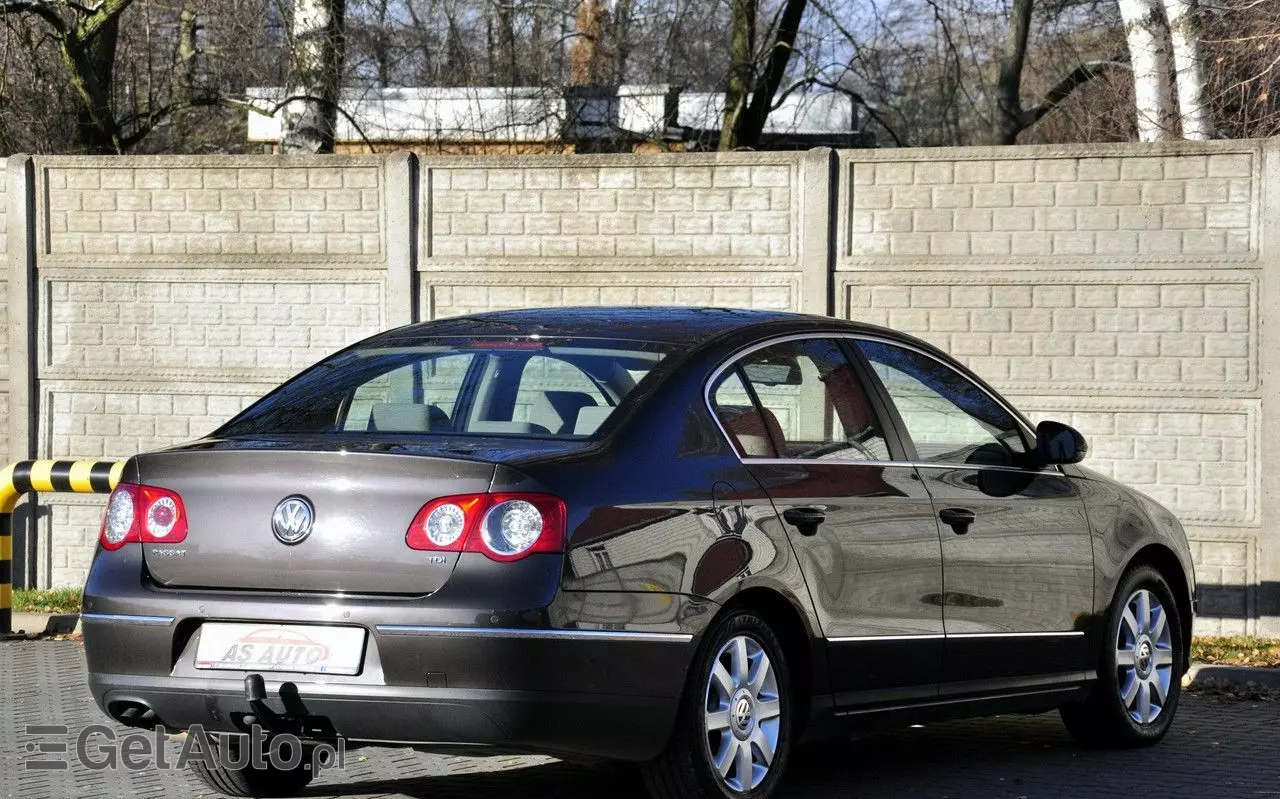 VOLKSWAGEN Passat 1.9 TDI Comfortline