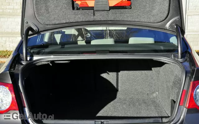 VOLKSWAGEN Passat 1.9 TDI Comfortline