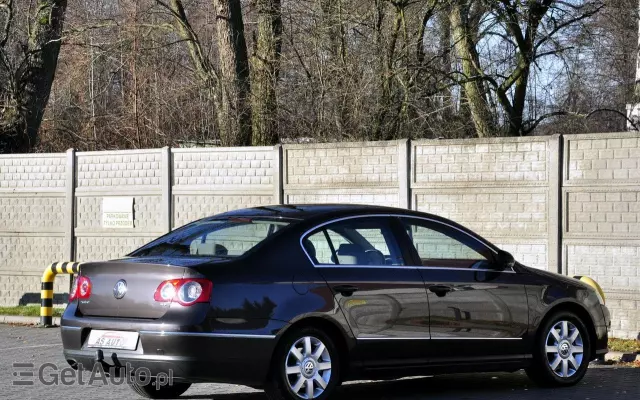 VOLKSWAGEN Passat 1.9 TDI Comfortline