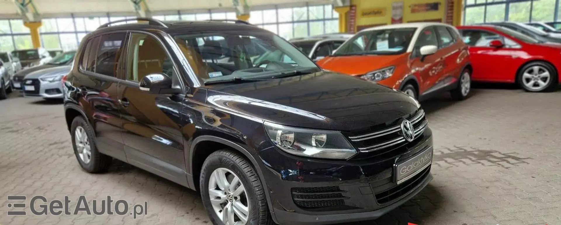 VOLKSWAGEN Tiguan 