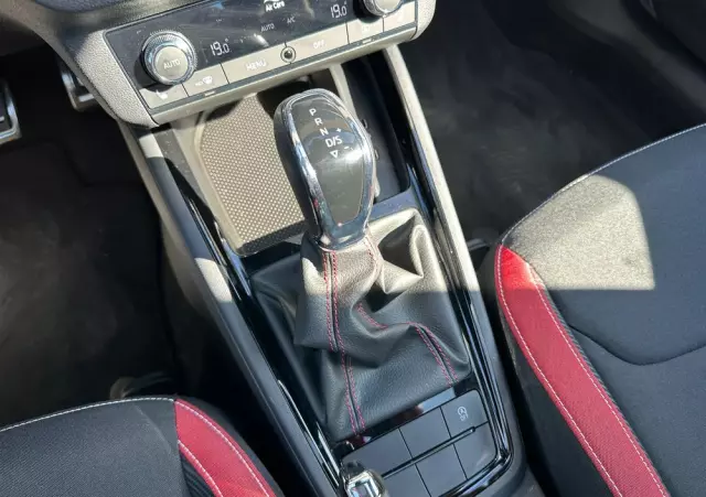 SKODA Kamiq 1.0 TSI Monte Carlo DSG