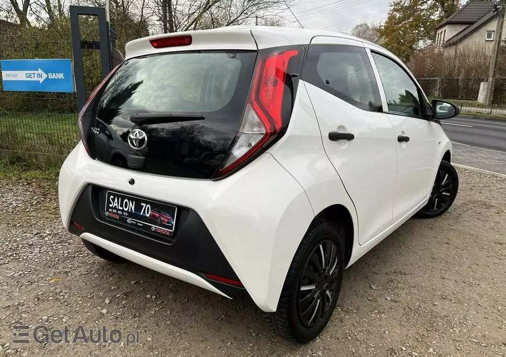 TOYOTA Aygo 