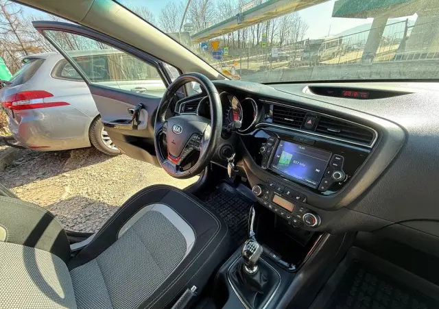 KIA Ceed 1.6 CRDi L Business Line