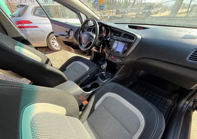 KIA Ceed 1.6 CRDi L Business Line