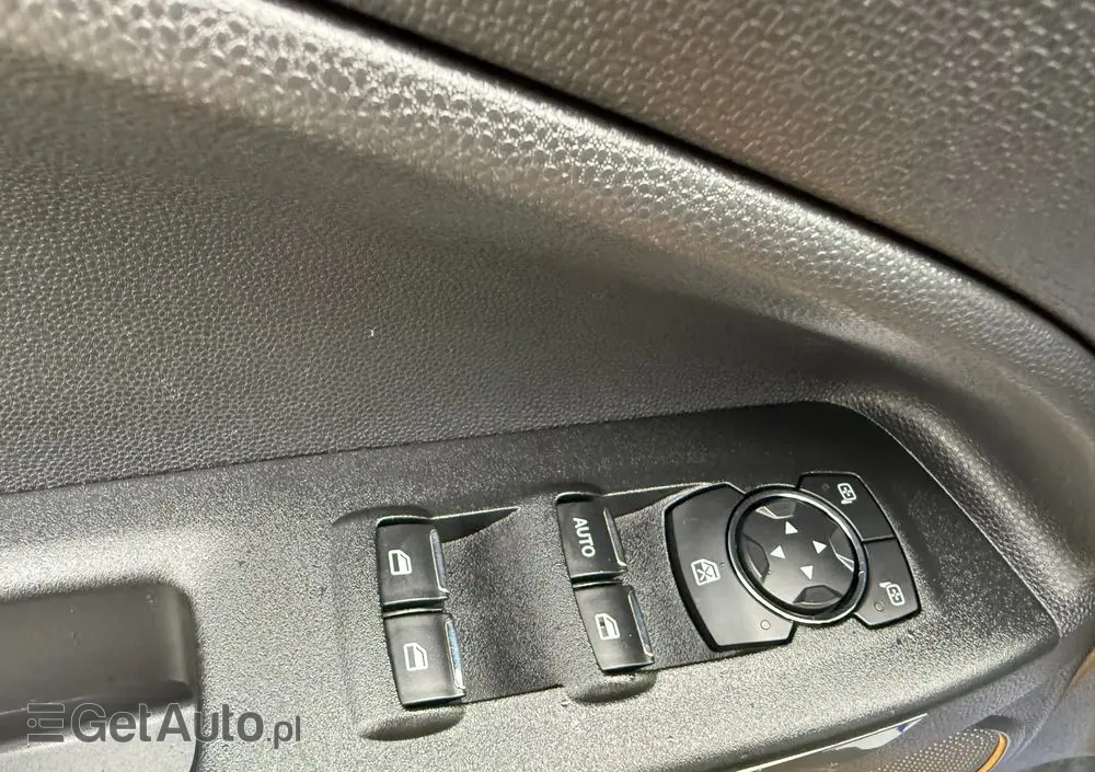 FORD EcoSport 1.0 EcoBoost COOL&CONNECT
