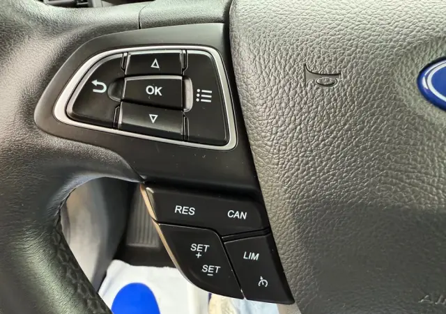 FORD EcoSport 1.0 EcoBoost COOL&CONNECT