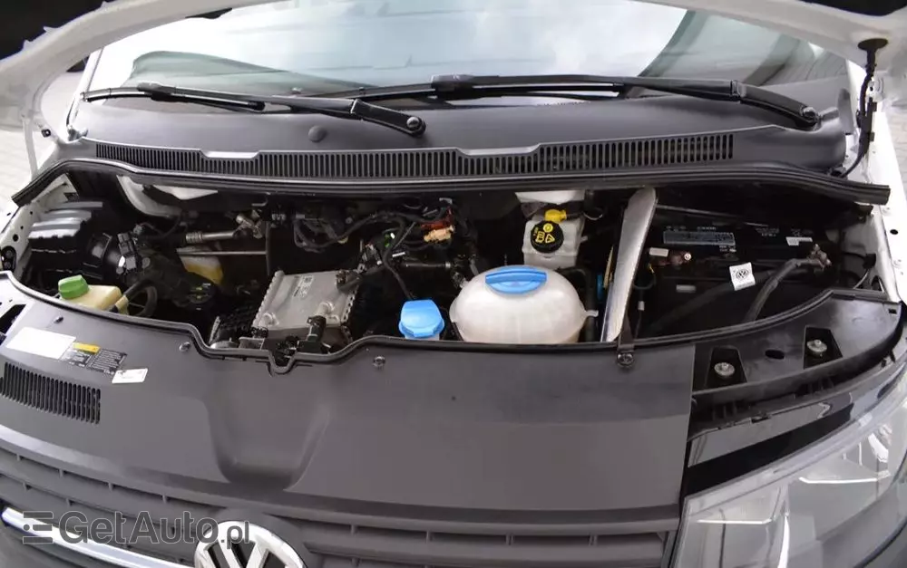 VOLKSWAGEN TRANSPORTER T6 DOKA 