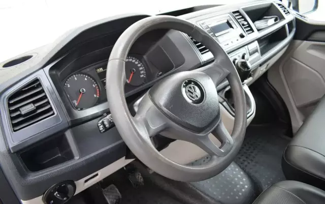 VOLKSWAGEN TRANSPORTER T6 DOKA 