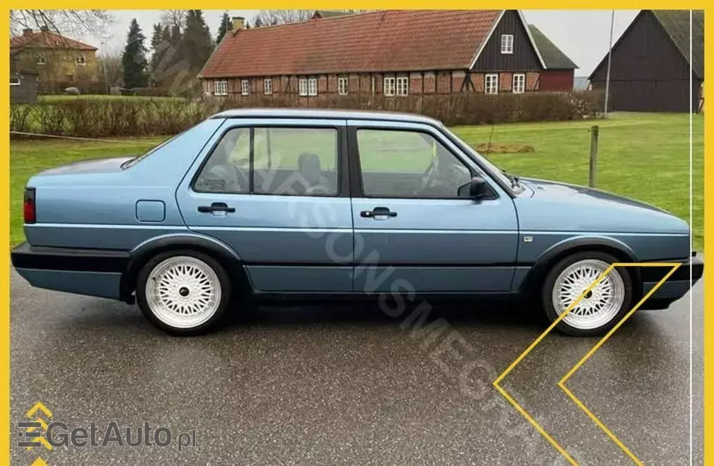 VOLKSWAGEN Jetta 