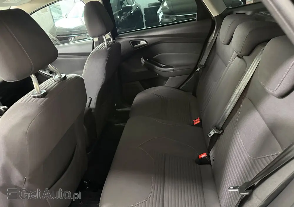 FORD Focus 1.0 EcoBoost Titanium