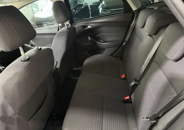 FORD Focus 1.0 EcoBoost Titanium