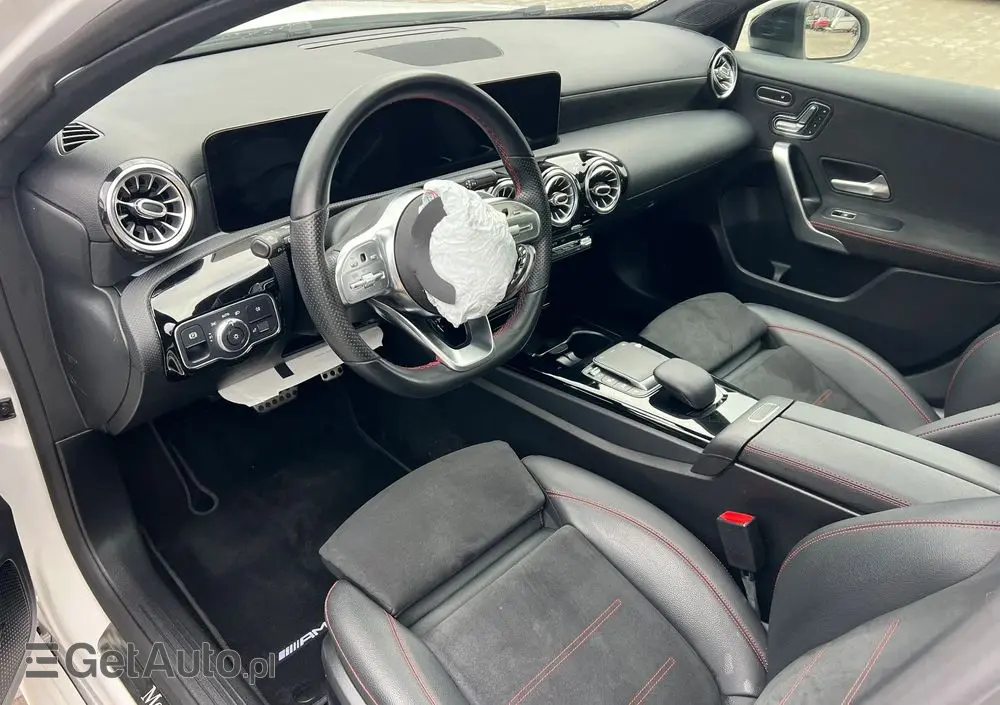 MERCEDES-BENZ Klasa A 200 d 4Matic 8G-DCT AMG Line